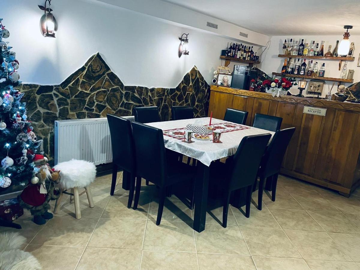 Cabana Loredana Vadu Motilor Exteriér fotografie