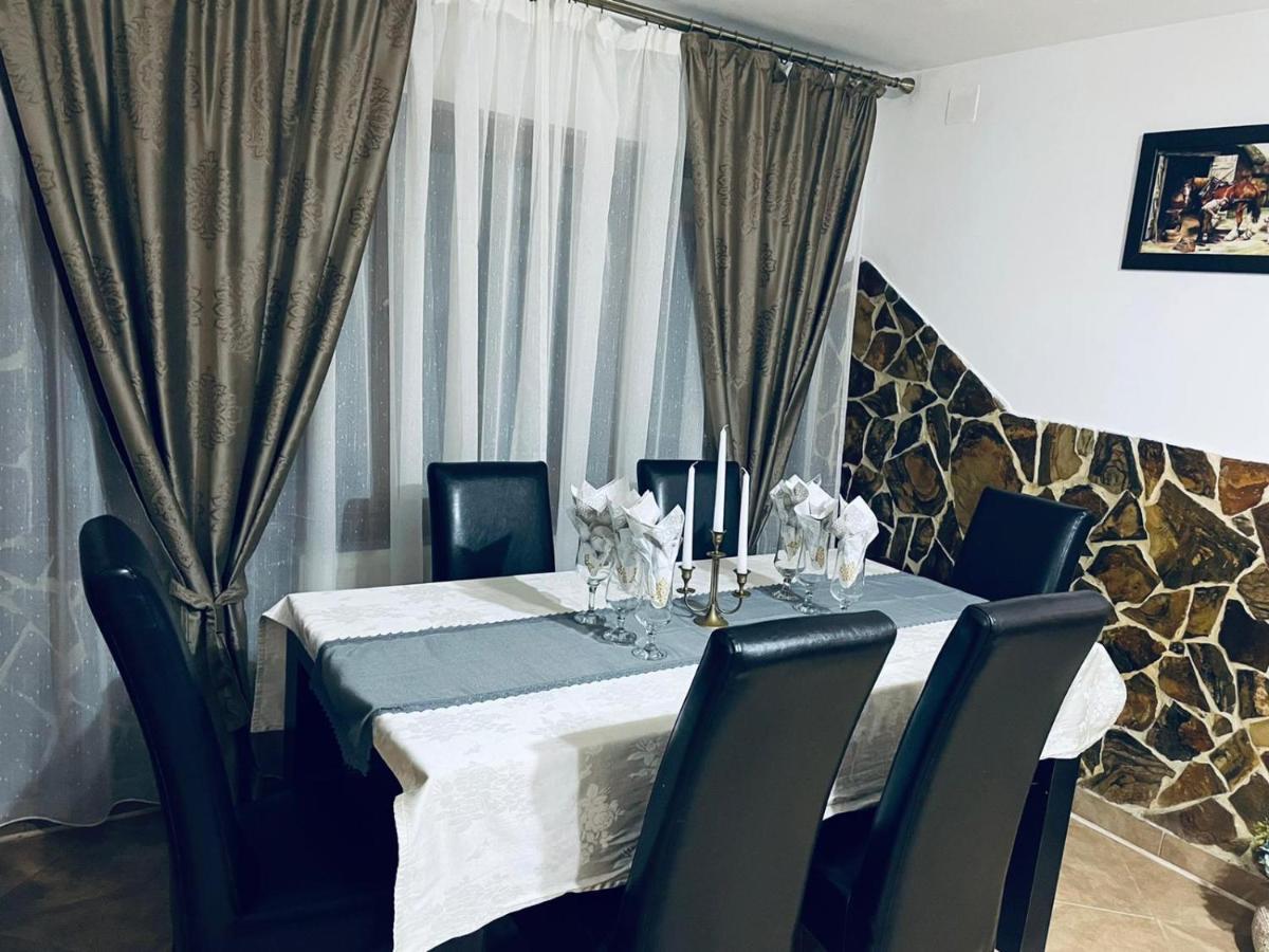 Cabana Loredana Vadu Motilor Exteriér fotografie