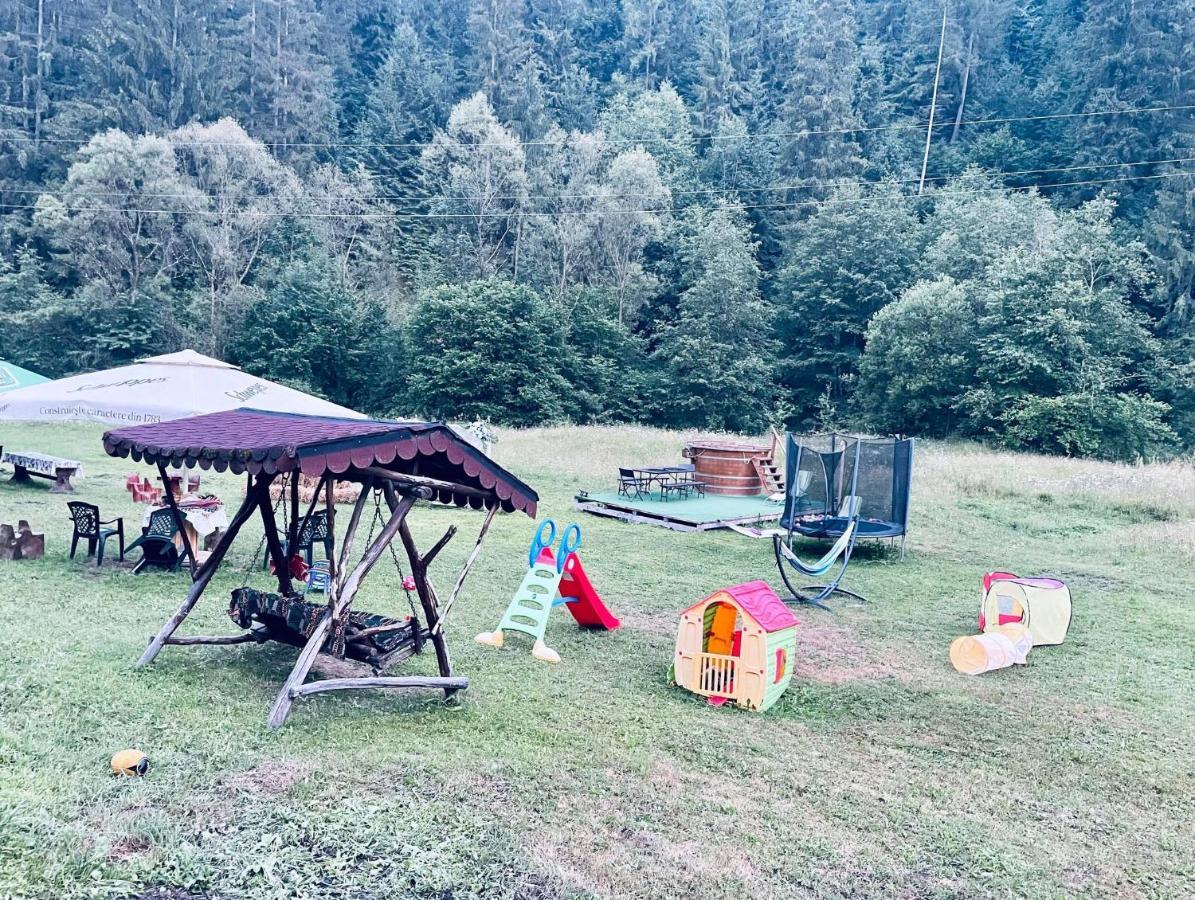 Cabana Loredana Vadu Motilor Exteriér fotografie